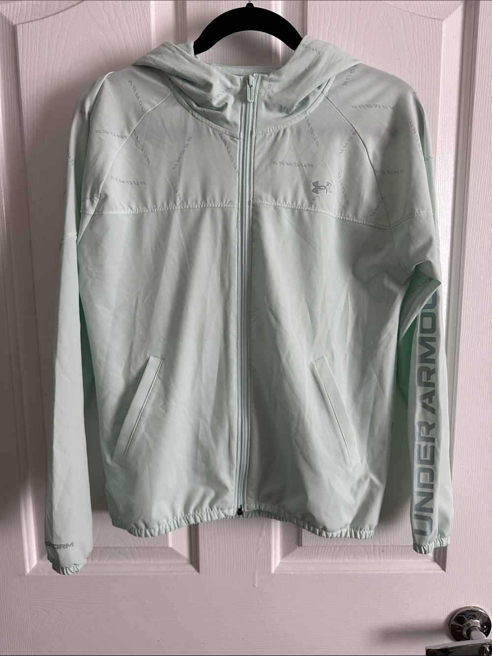 Under Armour Women's Light Mint Hooded Windbreaker Jacket